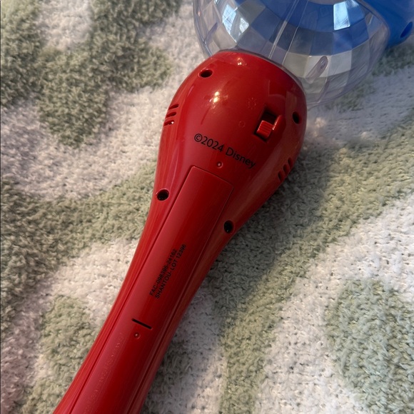 Sorcerer Mickey Hat and Light Wand - Picture 8 of 8